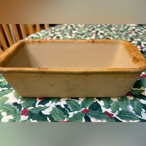 The Pampered Chef 9” Loaf Stoneware